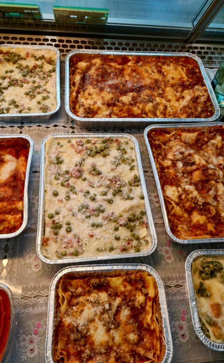 Lasagne e primi al forno, pronti da portare a casa